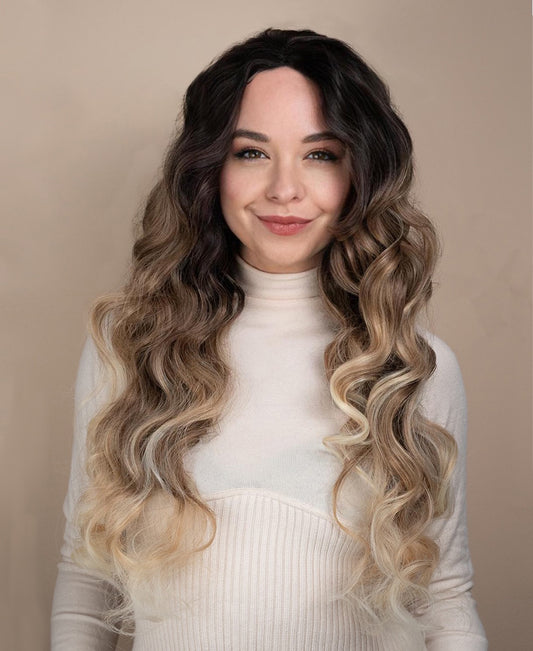 vegan fiber wavy wig 24" blonde balayage.