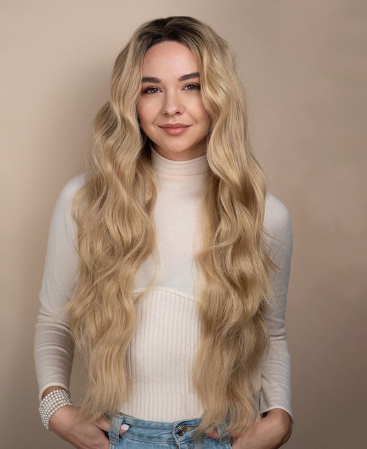 vegan fiber wavy wig 24" rooted blonde.